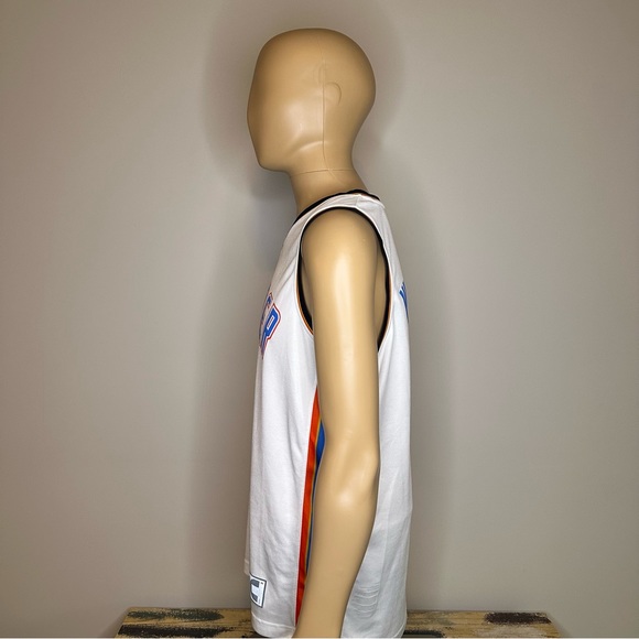 Russell Westbrook OKC Thunder Jersey - Picture 2 of 5